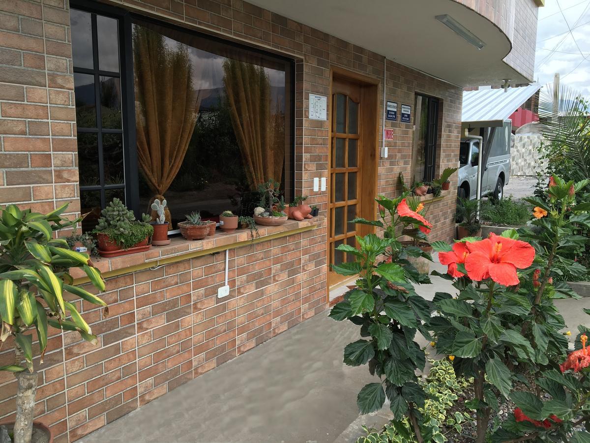 Alpachaca Quito Airport Hotel Tababela Exterior photo