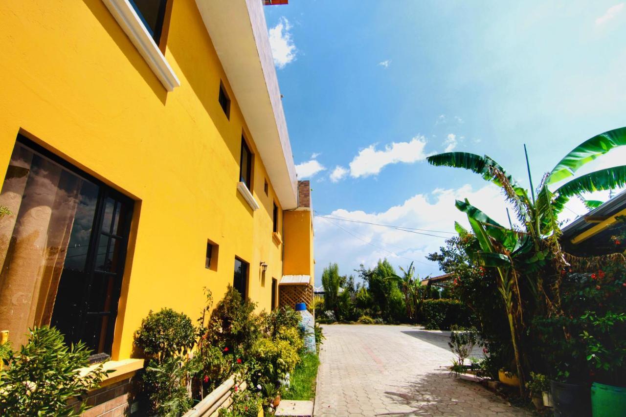 Alpachaca Quito Airport Hotel Tababela Exterior photo